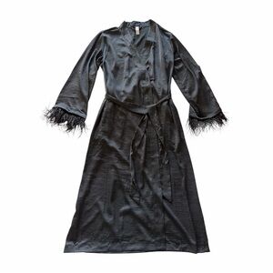 NWT Auden‎ Feather Trimmed Robe Black Wmn’s M/L Old Money Lounge Feminine